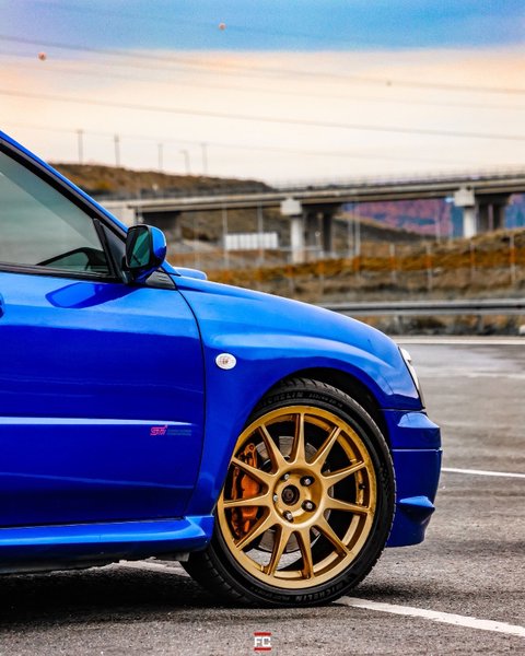 2005 STI
